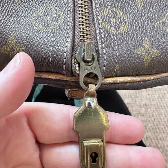 Vintage Louis Vuitton Keepall Canvas Logo Top Handle Tote Authenticated Classic - Picture 13 of 15